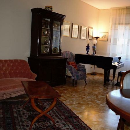 Casa Vida Apartment Cremona Exterior photo