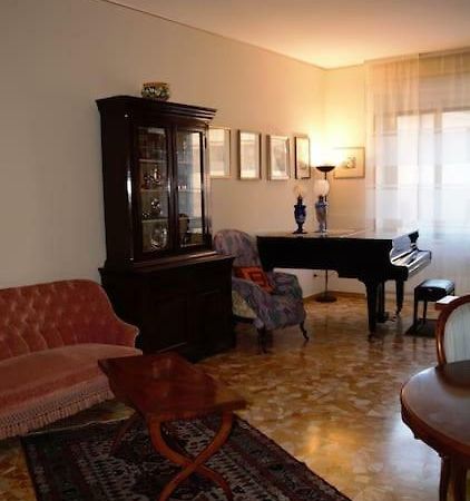 Casa Vida Apartment Cremona Exterior photo